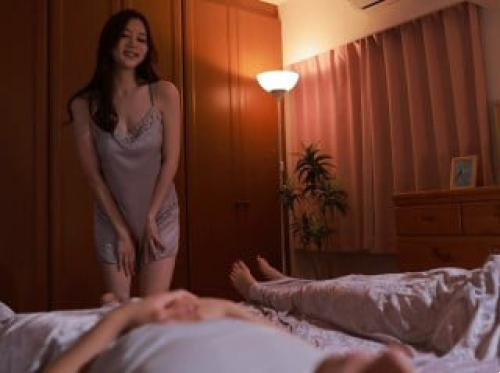 Cintai adik perempuannya tapi persetan dengan kakak perempuannya Miu Shiramine